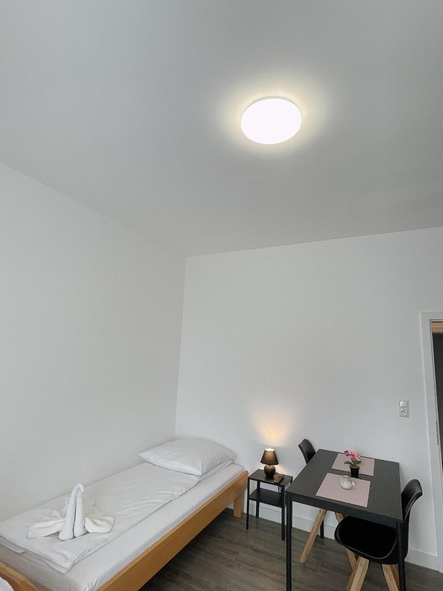 Comfortable Hostel In Wesseling Exterior foto