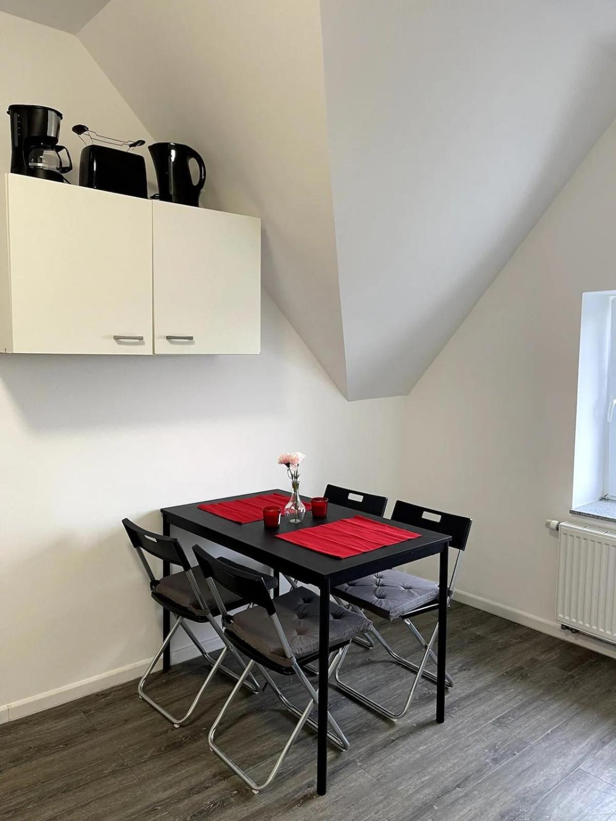 Comfortable Hostel In Wesseling Exterior foto
